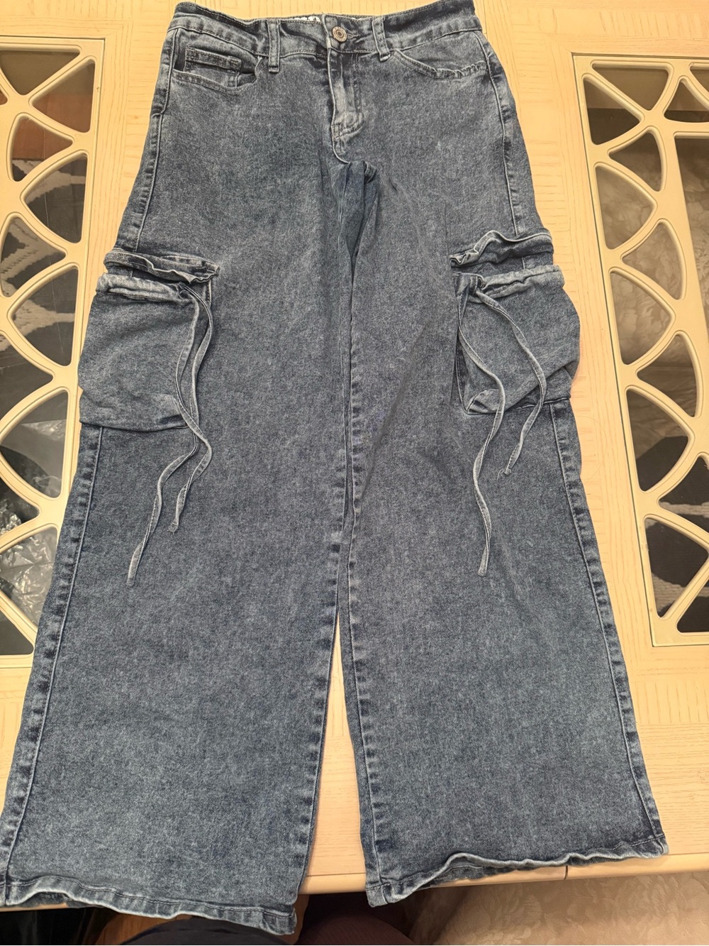 VIP Acid Wash Wide-Leg Cargo Jeans in Blue